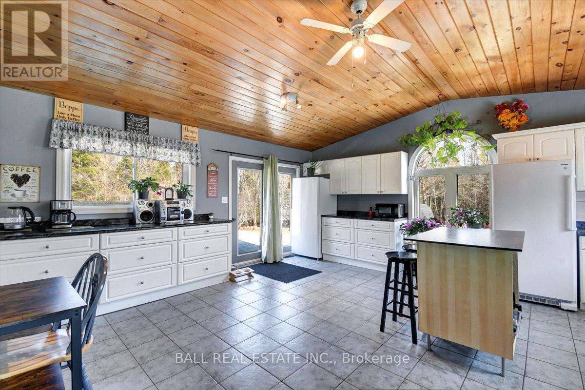 1230 Ojibway Road, Highlands East, Ontario  K0L 2A0 - Photo 8 - X13040754