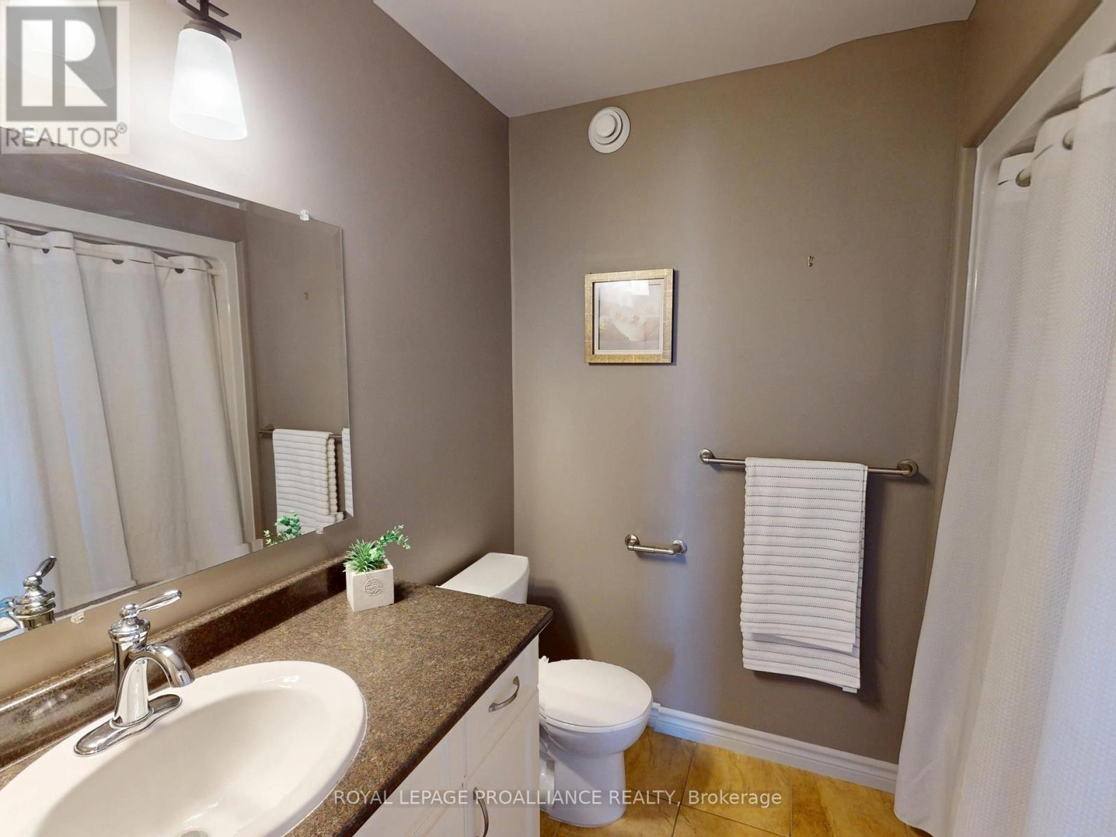 2 Meagher Place, Belleville, Ontario  K8P 0A4 - Photo 21 - X13040802