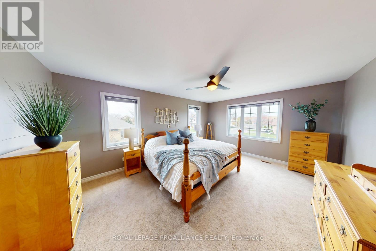 2 Meagher Place, Belleville, Ontario  K8P 0A4 - Photo 24 - X13040802