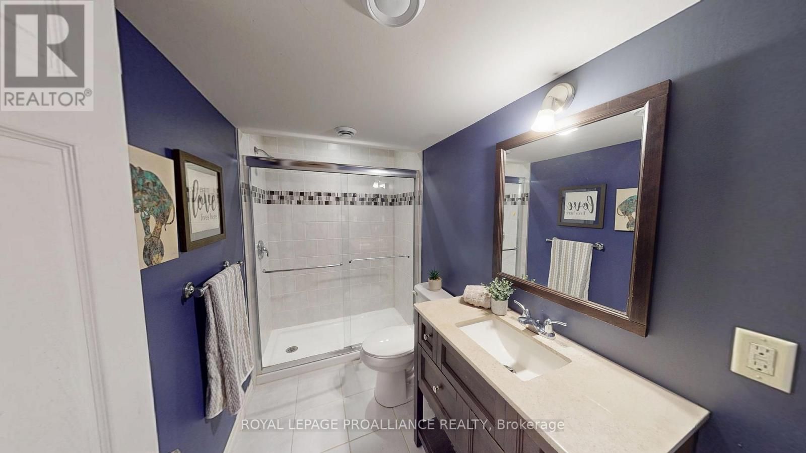 2 Meagher Place, Belleville, Ontario  K8P 0A4 - Photo 32 - X13040802