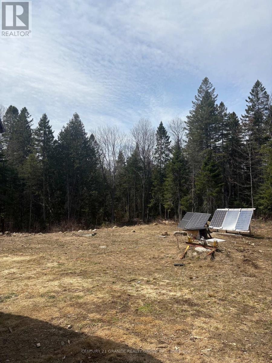 1079 North Mackenzie Lake Road, South Algonquin, Ontario  K0J 2M0 - Photo 14 - X13040890