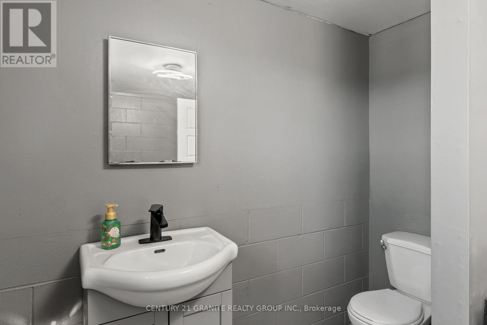 27195 Highway 62 South, Bancroft, Ontario  K0L 1C0 - Photo 16 - X13040936