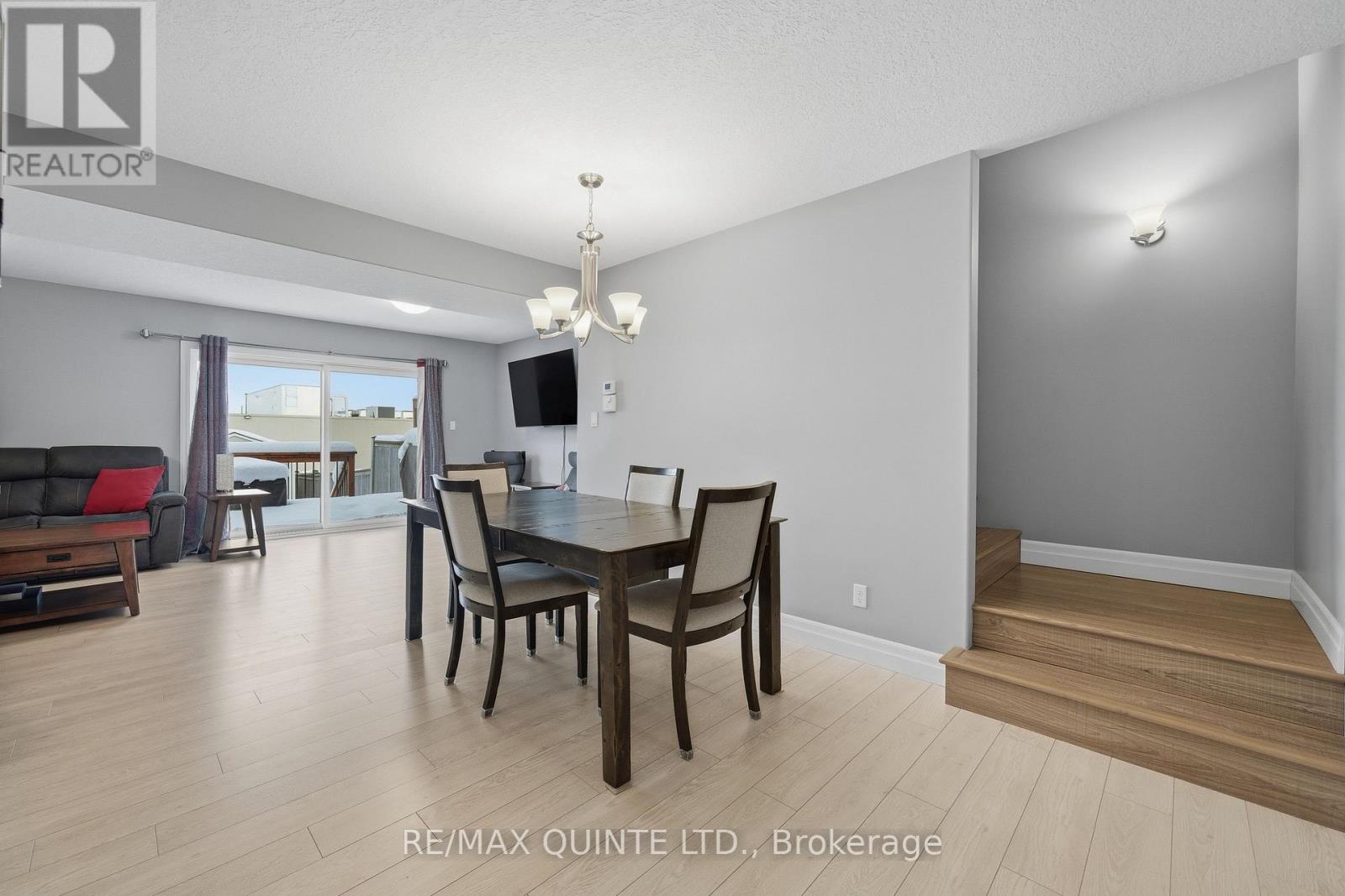 54 Cortland Crescent, Quinte West, Ontario  K0K 1B0 - Photo 7 - X13040986