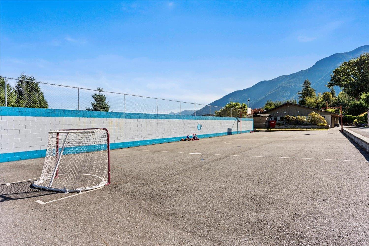 64 1436 Frost Road, Columbia Valley, Columbia Valley, British Columbia  V2R 4X8 - Photo 27 - R3115004