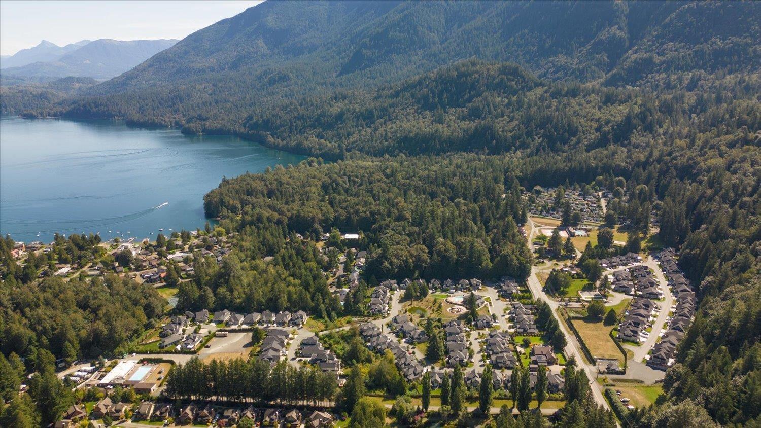 64 1436 Frost Road, Columbia Valley, Columbia Valley, British Columbia  V2R 4X8 - Photo 36 - R3115004