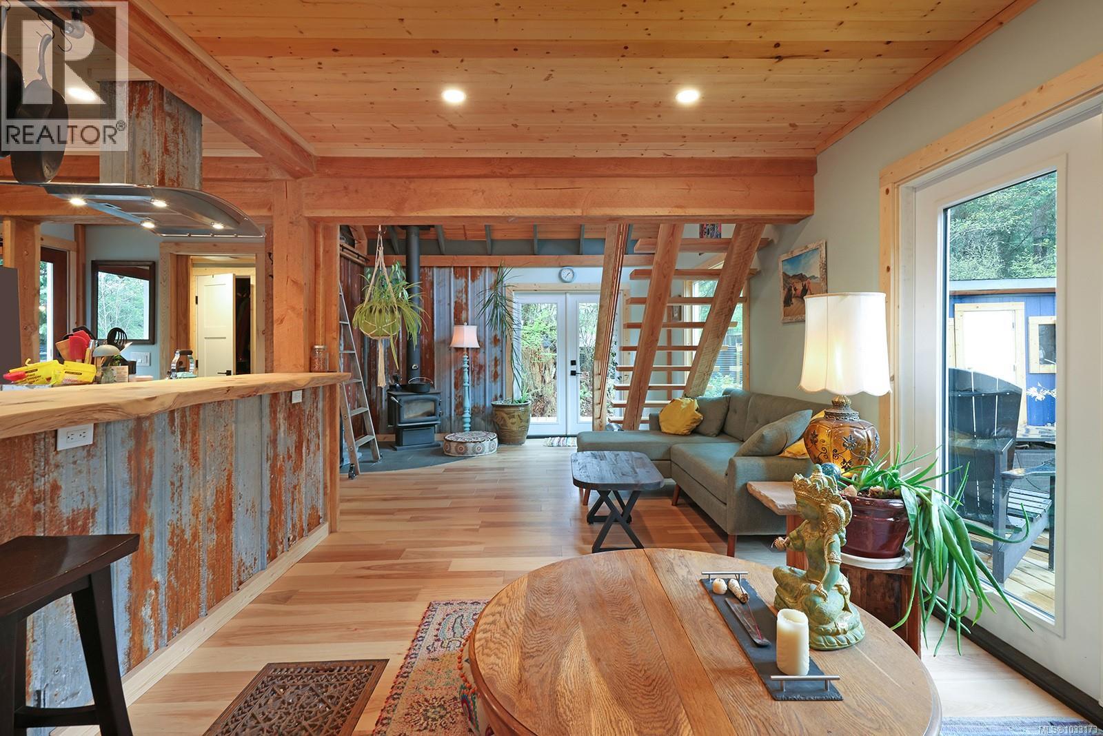 1993 Coleman Rd, Courtenay, British Columbia  V9J 1V8 - Photo 16 - 1033173