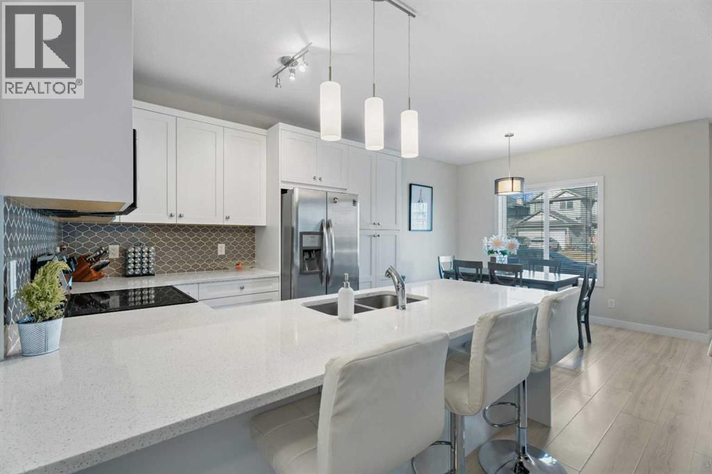 1191 Channelside Drive SW, Airdrie, Alberta  T4B 4L3 - Photo 15 - A2294349