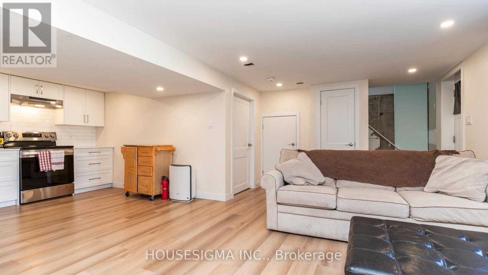 286 Burlington Crescent, London South, Ontario  N5Z 3G5 - Photo 7 - X13040650