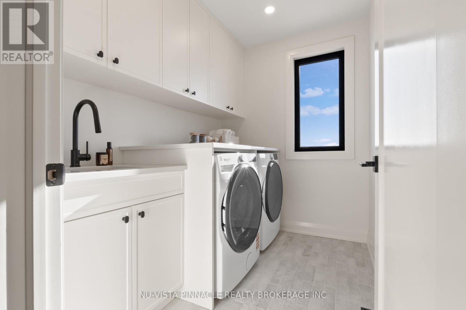 196 Westbrook Drive, Middlesex Centre, Ontario  N0L 1R0 - Photo 25 - X13040684