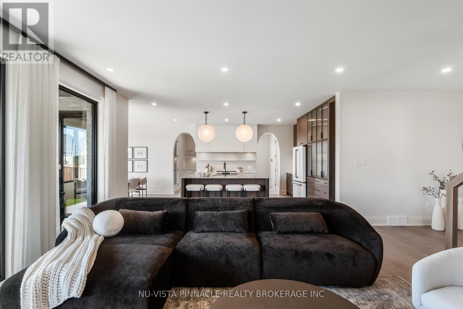 196 Westbrook Drive, Middlesex Centre, Ontario  N0L 1R0 - Photo 7 - X13040684