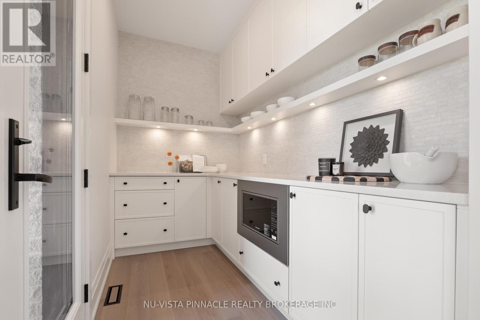 196 Westbrook Drive, Middlesex Centre, Ontario  N0L 1R0 - Photo 9 - X13040684