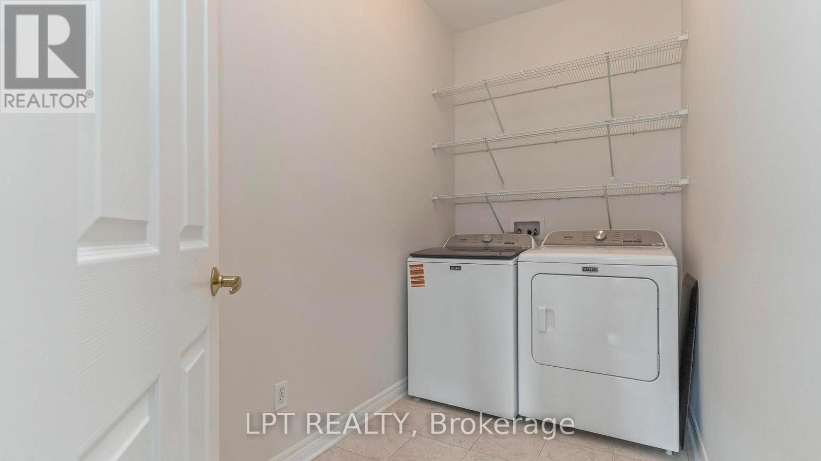 8 - 21 St Johns Drive, Middlesex Centre, Ontario  N0M 1C0 - Photo 20 - X13040836