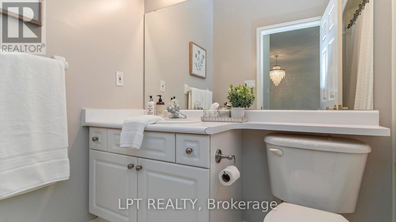 8 - 21 St Johns Drive, Middlesex Centre, Ontario  N0M 1C0 - Photo 22 - X13040836