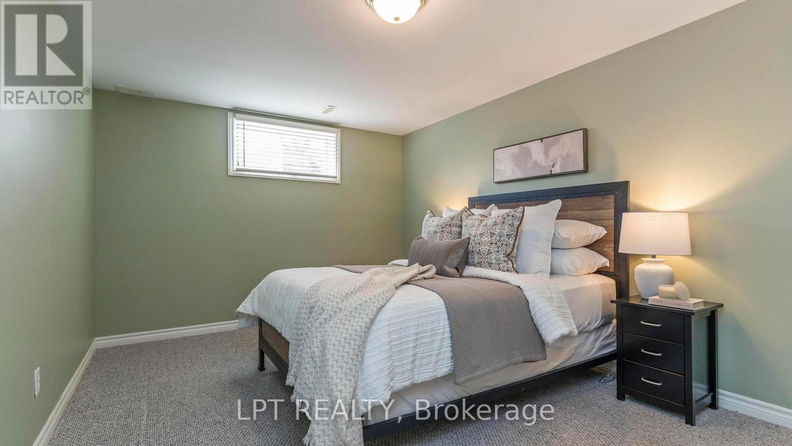 8 - 21 St Johns Drive, Middlesex Centre, Ontario  N0M 1C0 - Photo 26 - X13040836