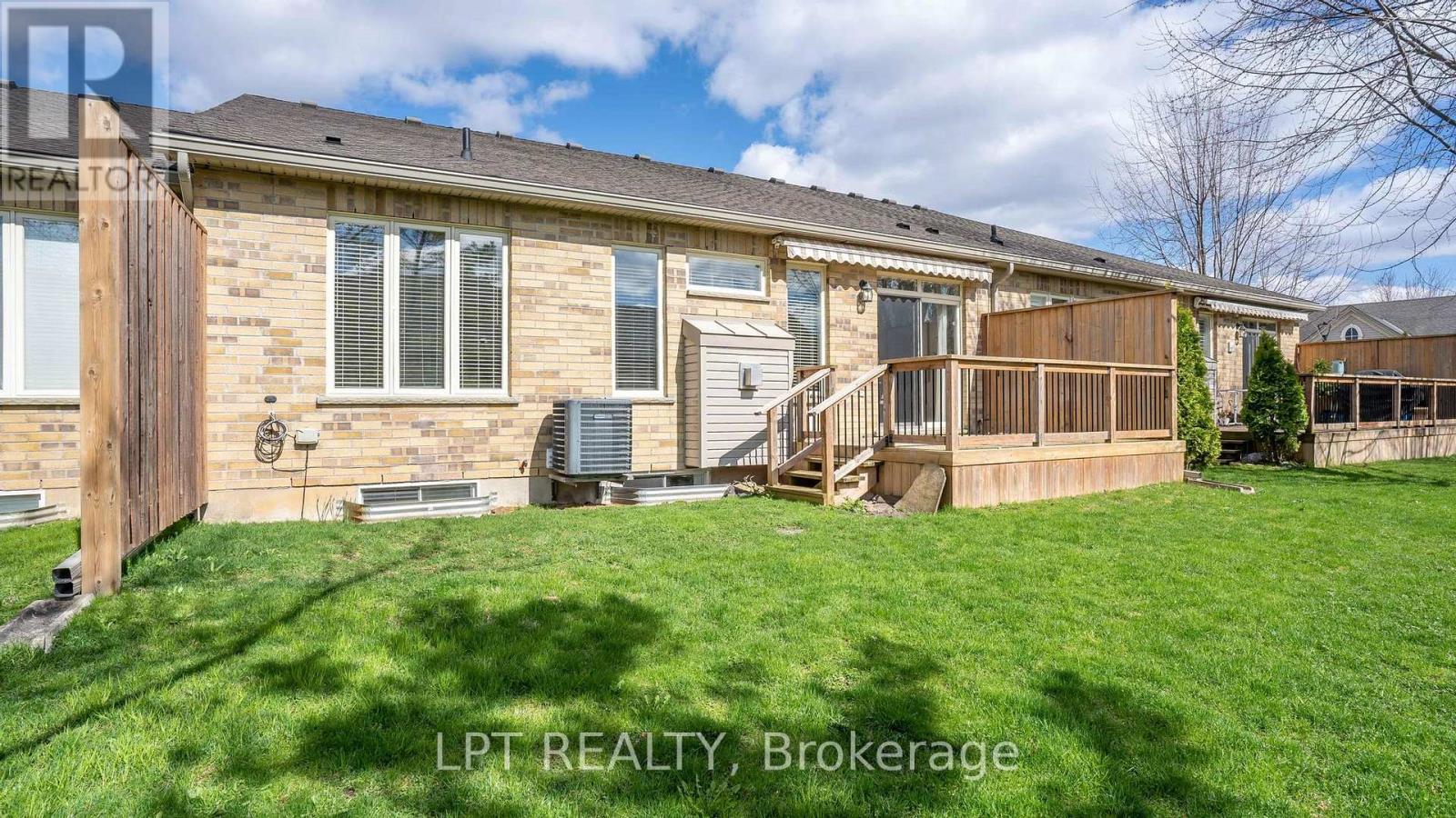 8 - 21 St Johns Drive, Middlesex Centre, Ontario  N0M 1C0 - Photo 31 - X13040836