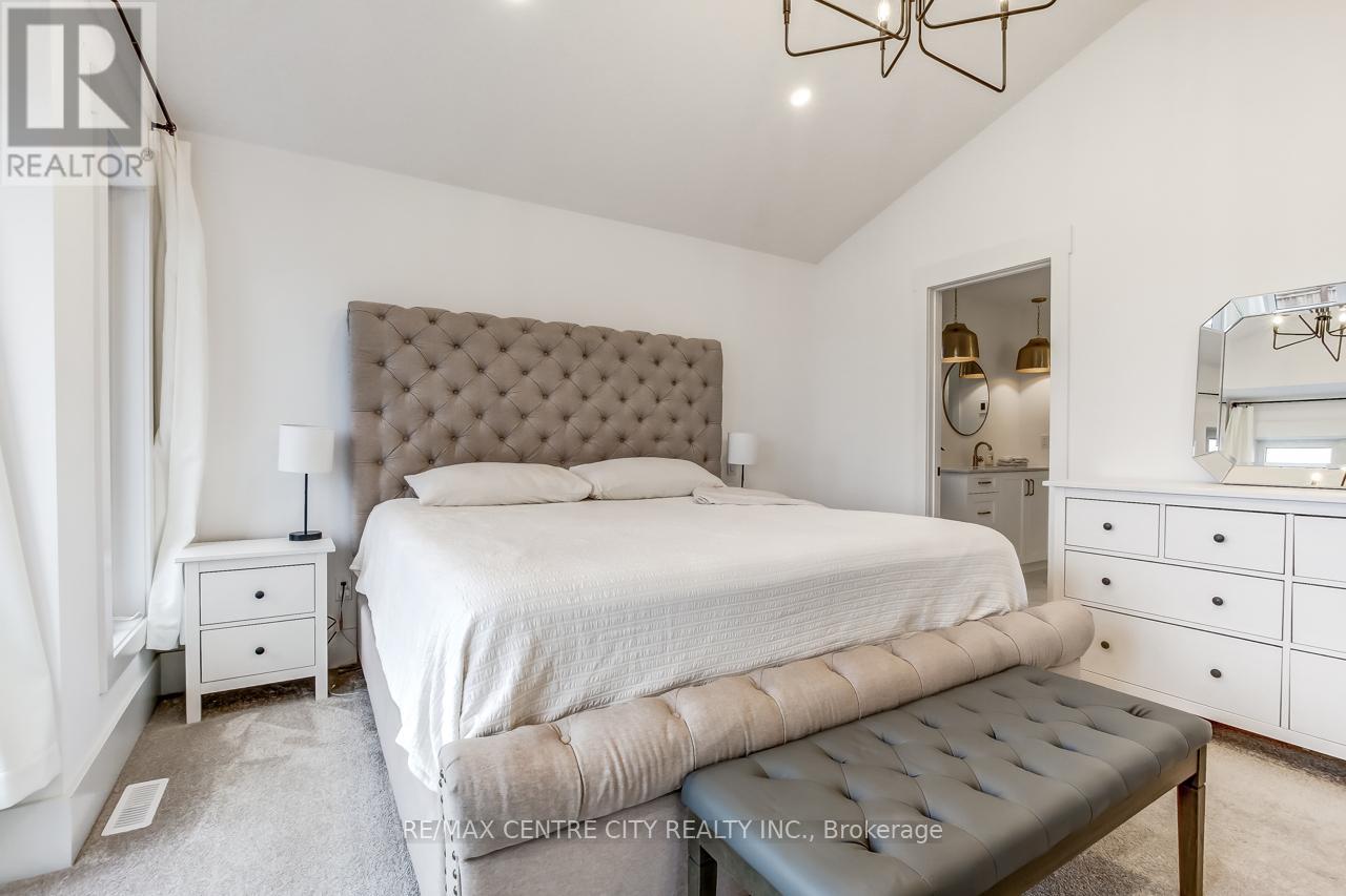 72 Optimist Drive, Southwold, Ontario  N5P 0G4 - Photo 26 - X13040920