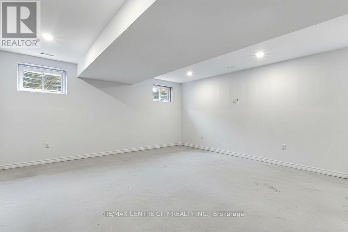 72 Optimist Drive, Southwold, Ontario  N5P 0G4 - Photo 30 - X13040920