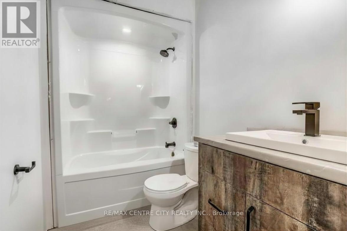 72 Optimist Drive, Southwold, Ontario  N5P 0G4 - Photo 36 - X13040920