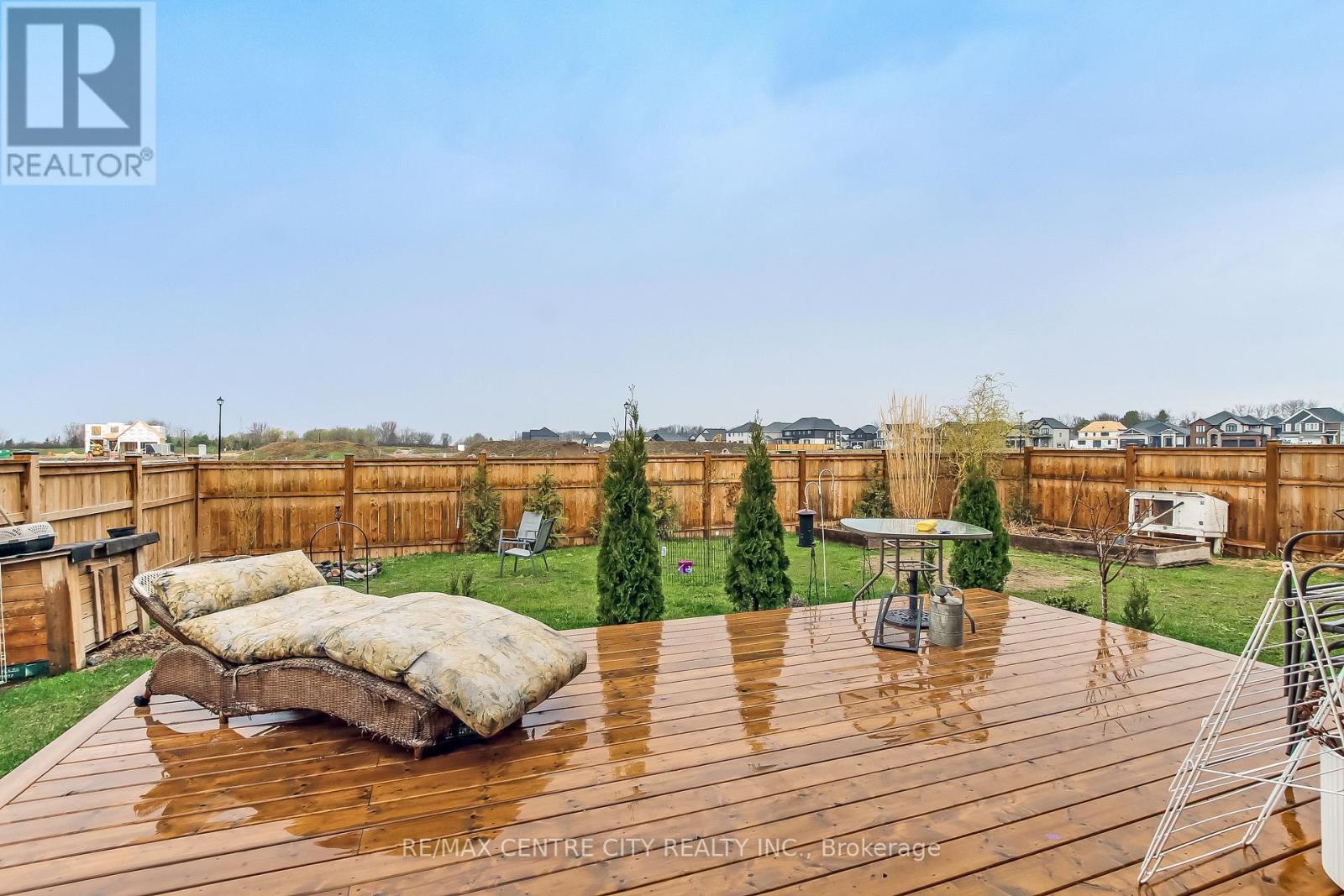 72 Optimist Drive, Southwold, Ontario  N5P 0G4 - Photo 37 - X13040920