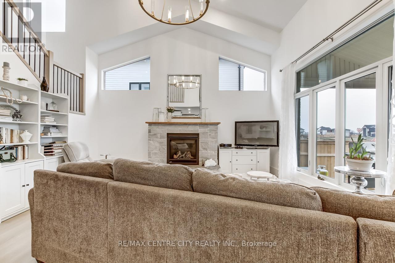 72 Optimist Drive, Southwold, Ontario  N5P 0G4 - Photo 9 - X13040920