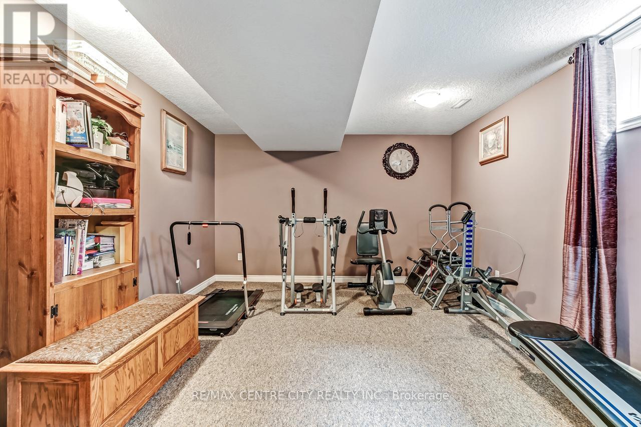 10 Cider Mill Lane, St. Thomas, Ontario  N5R 0C1 - Photo 28 - X13040958