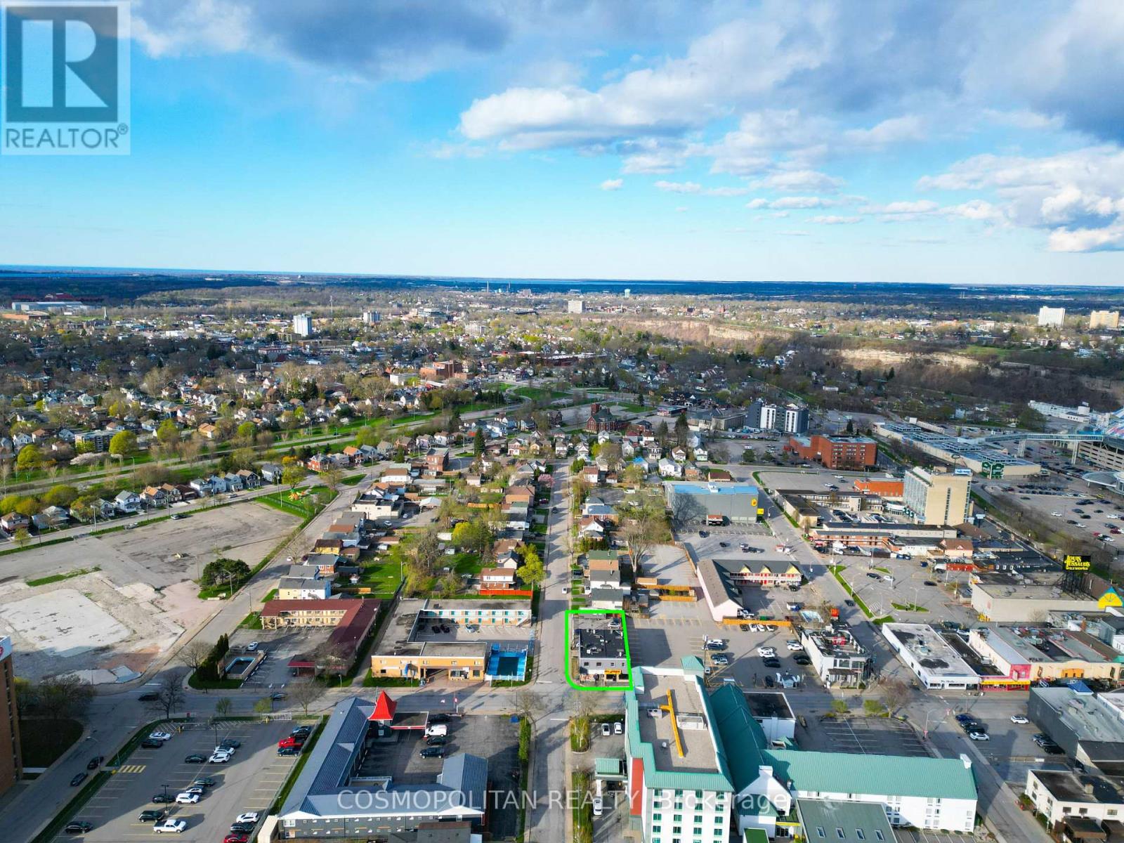 5077 Centre Street, Niagara Falls, Ontario  L2G 3N8 - Photo 32 - X13038762