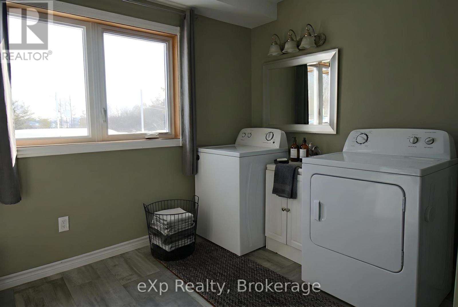 585206 10a Side Road, Grey Highlands, Ontario  N0C 1H0 - Photo 18 - X12834912