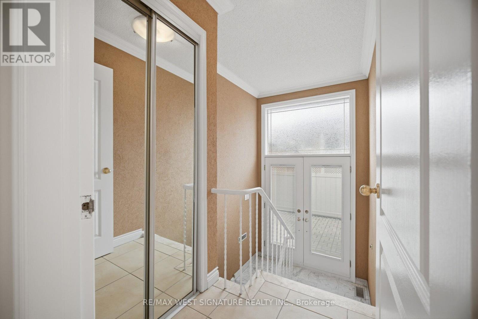 36 Windsor Road, Toronto, Ontario  M9R 3G4 - Photo 15 - W13005498