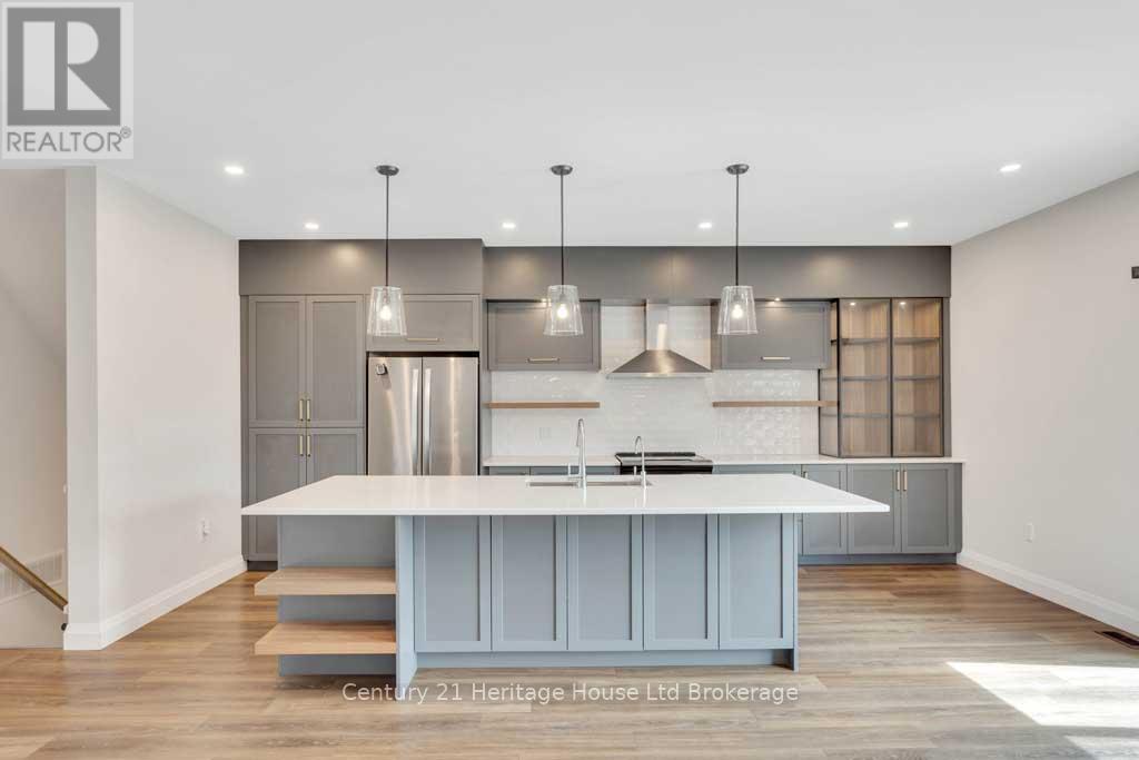 706 - 361 Quarter Town Line, Tillsonburg, Ontario  N4G 5T9 - Photo 2 - X13040656