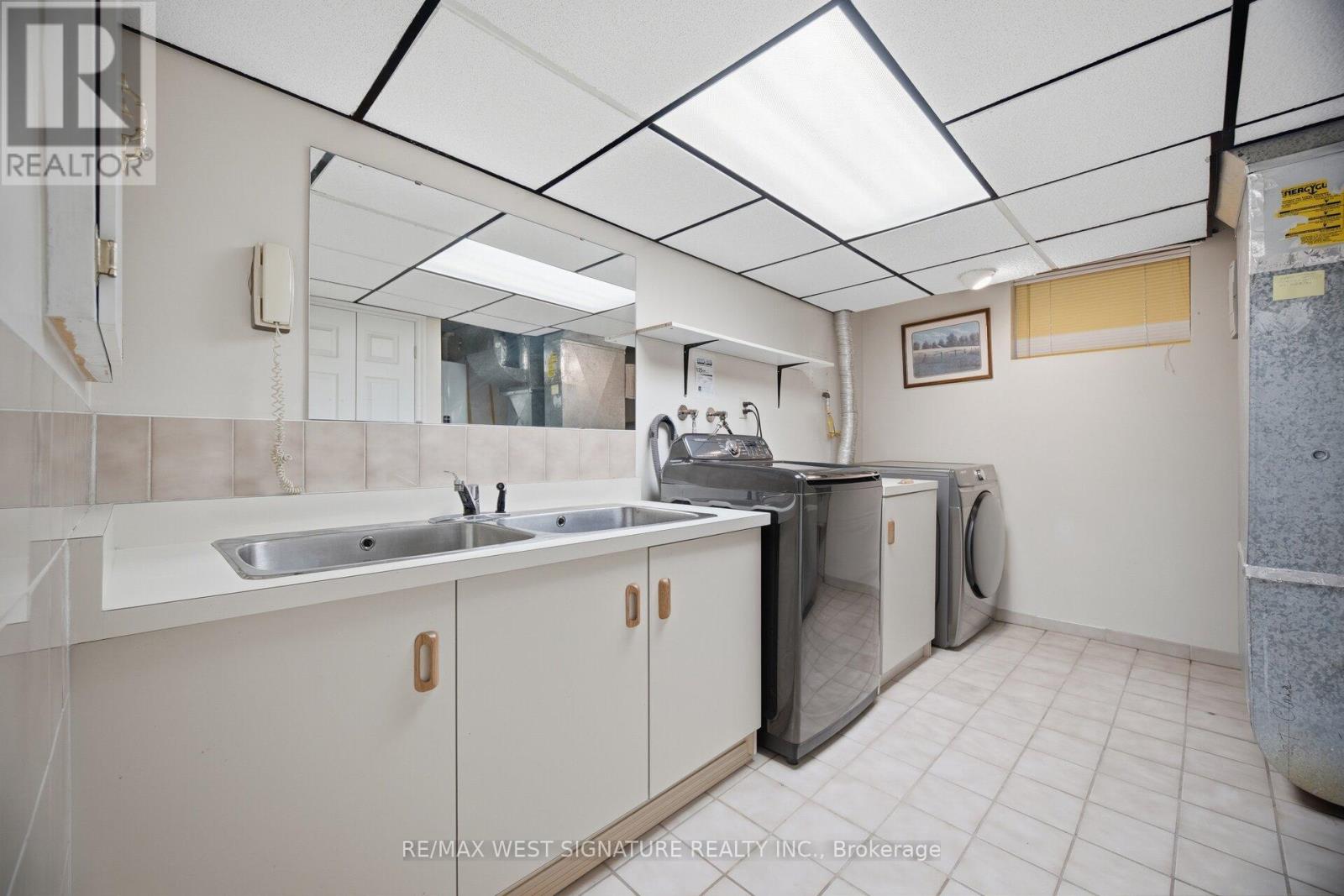 36 Windsor Road, Toronto, Ontario  M9R 3G4 - Photo 29 - W13005498