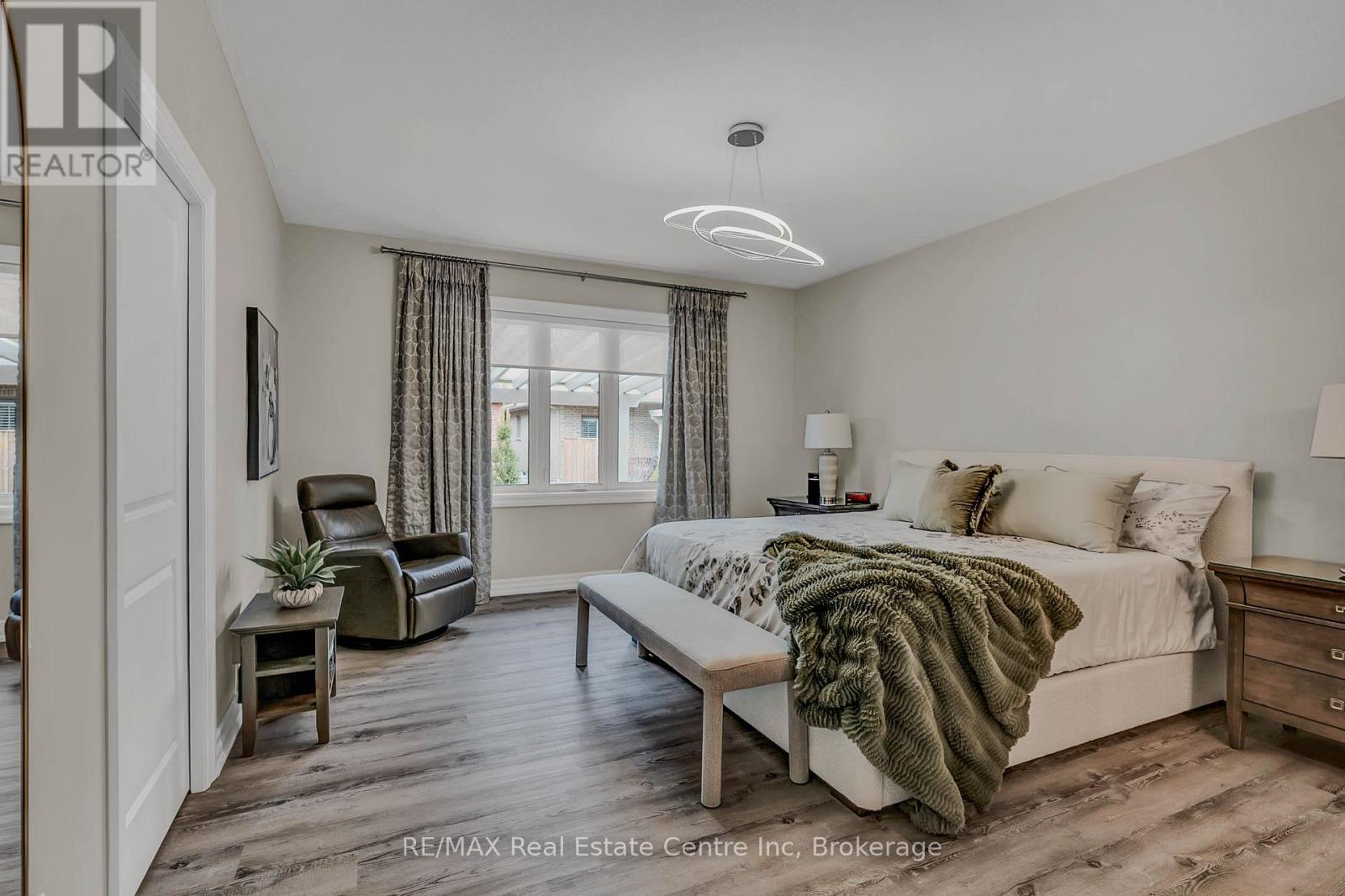 24 Kintyre Trail, Welland (Hwy 406/welland), Ontario  L3B 0B6 - Photo 11 - X13034674