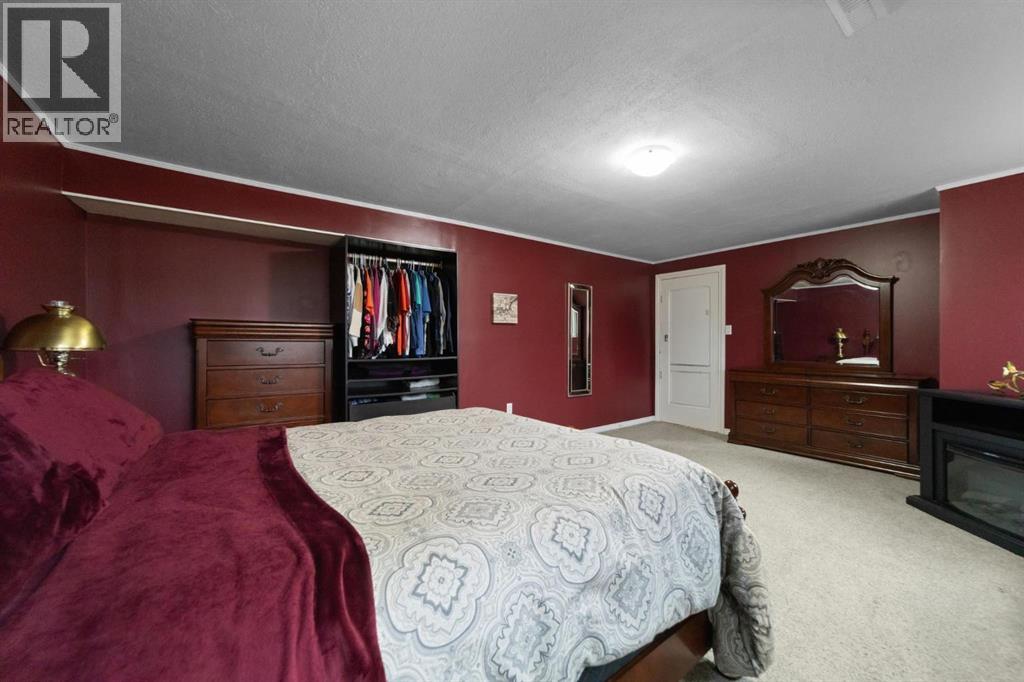 5722 Marler Drive, Camrose, Alberta  T4V 2S8 - Photo 22 - A2303550