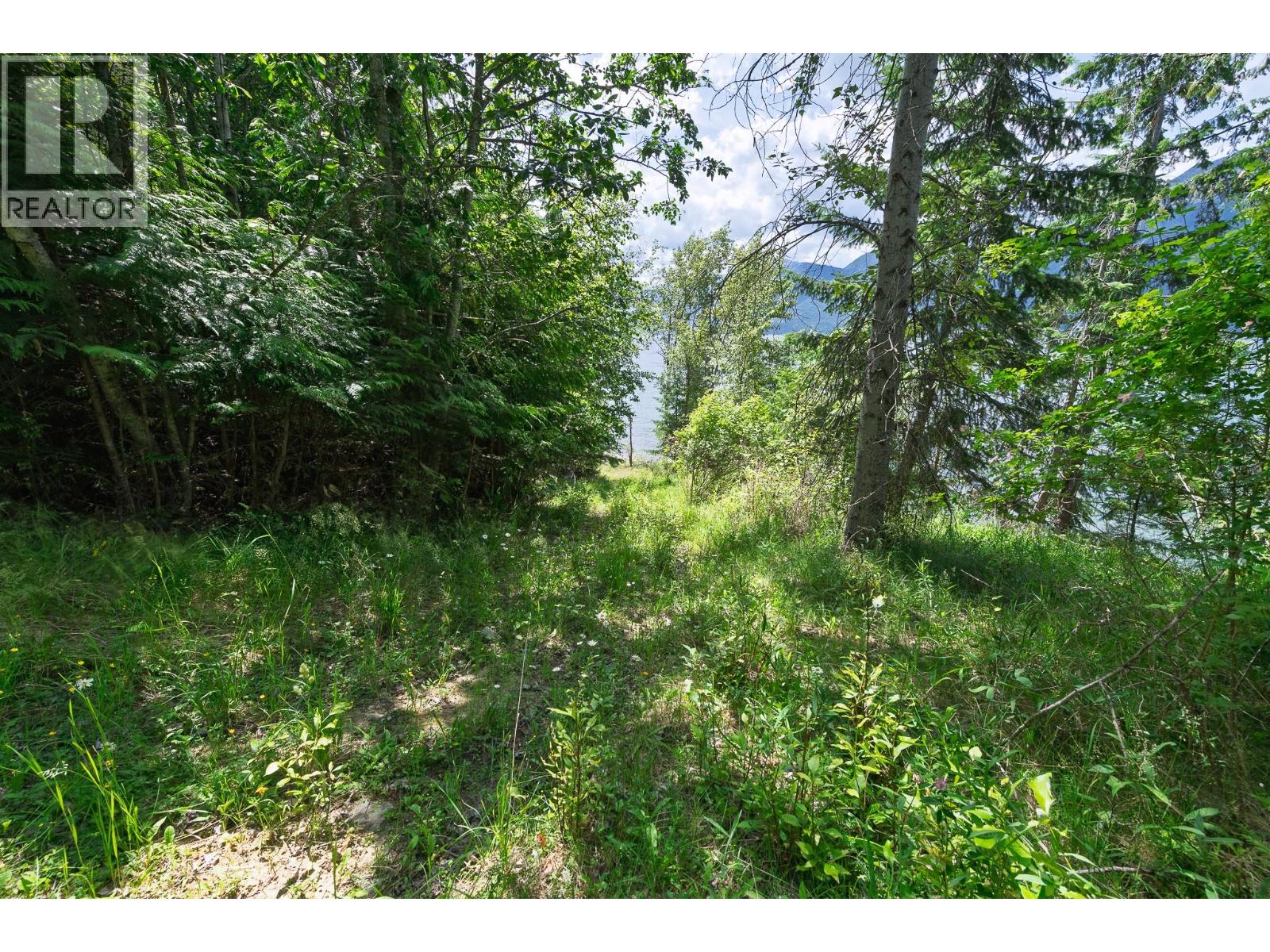 13635 3a Highway, Boswell, British Columbia  V0B 1A4 - Photo 11 - 10384742