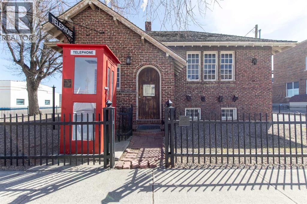 2224 2 Avenue, fort macleod, Alberta