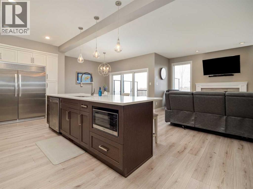 413 Devonia Way W, Lethbridge, Alberta  T1J 5J7 - Photo 9 - A2304739