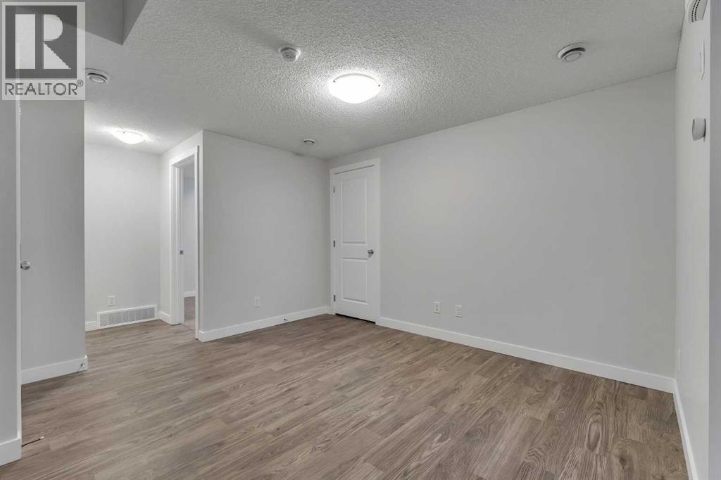 822, 826, 830, 834 Wolf Willow Boulevard Se, Calgary, Alberta  T2X 5R5 - Photo 38 - A2236628