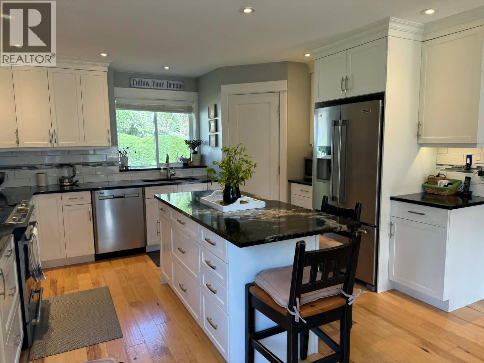 3583 14th Avenue, Castlegar, British Columbia  V1N 4J2 - Photo 15 - 10379202