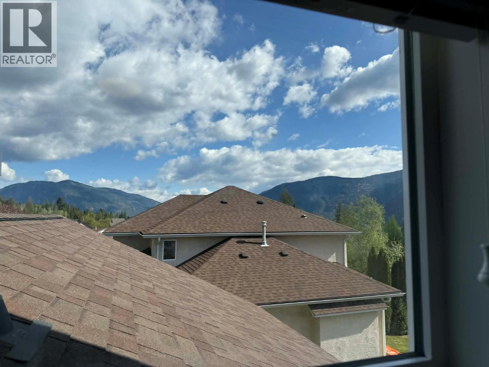 3583 14th Avenue, Castlegar, British Columbia  V1N 4J2 - Photo 52 - 10379202