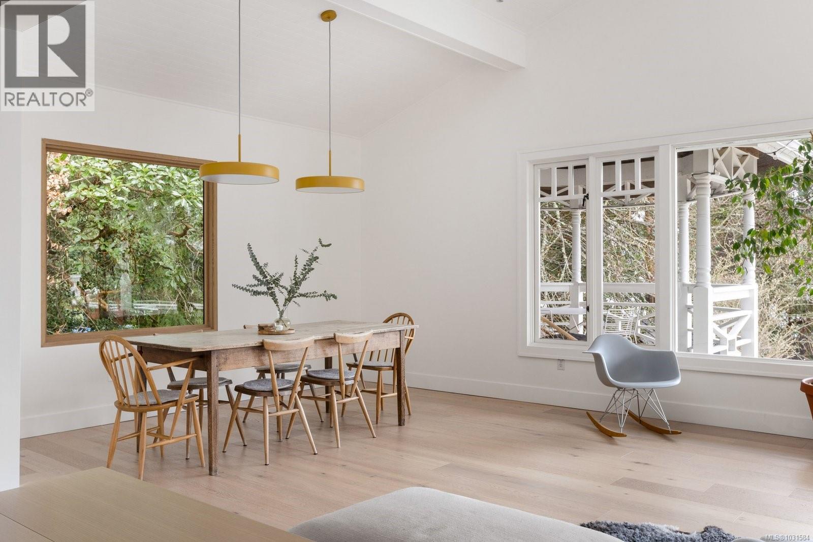 643 Senanus Dr, Central Saanich, British Columbia  V8M 1S6 - Photo 22 - 1031584