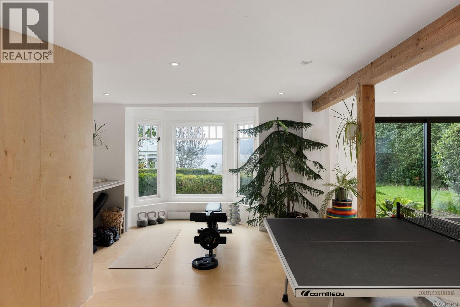 643 Senanus Dr, Central Saanich, British Columbia  V8M 1S6 - Photo 54 - 1031584