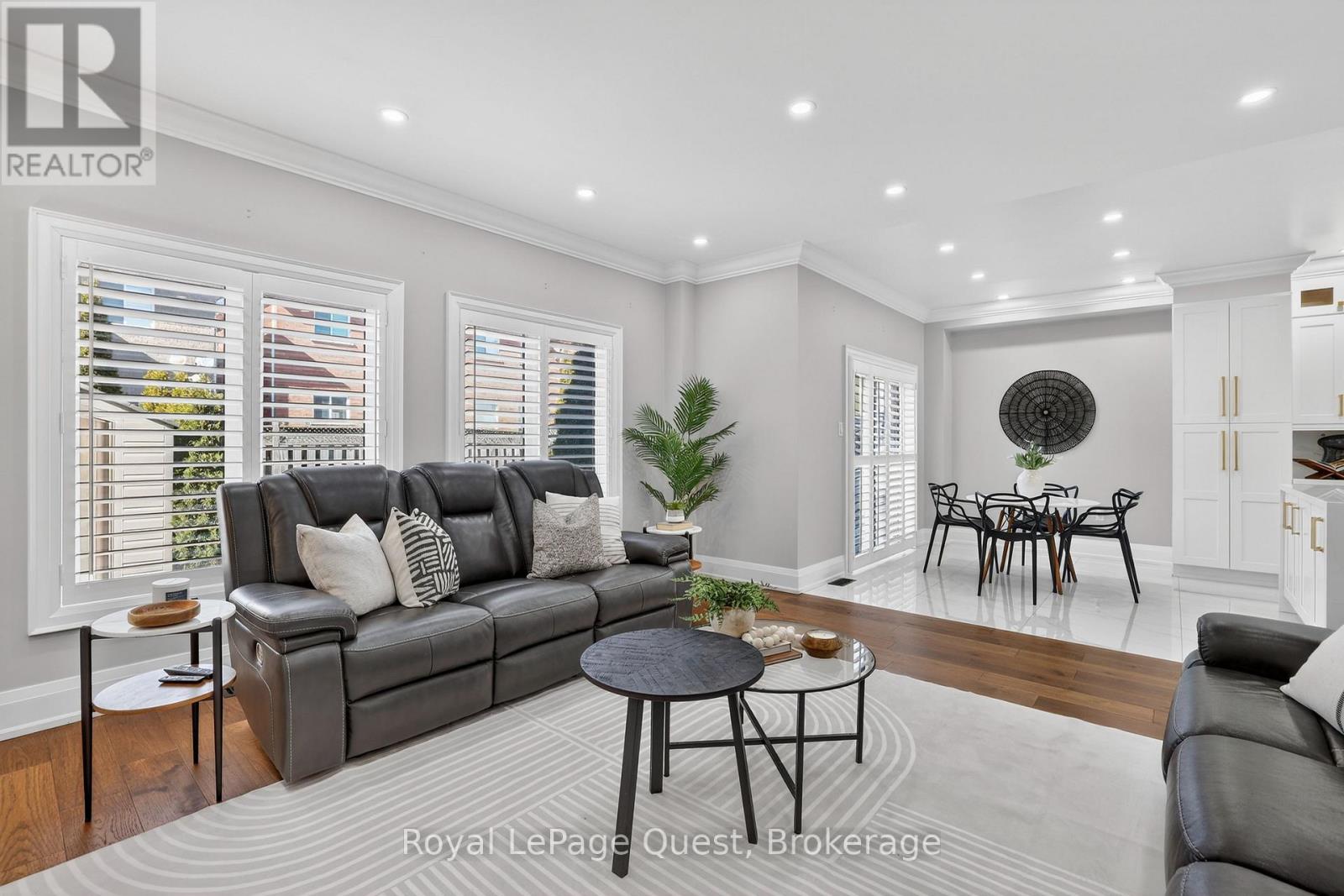 153 Woodbury Crescent, Newmarket, Ontario  L3X 2S5 - Photo 13 - N13040686