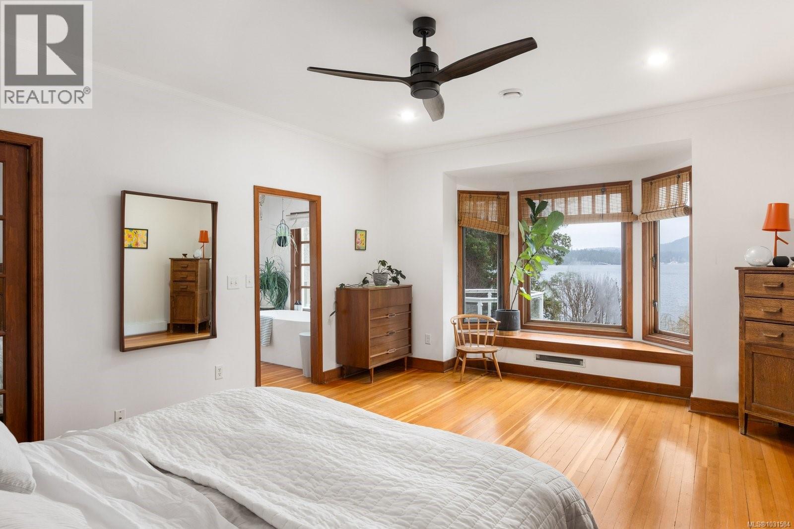 643 Senanus Dr, Central Saanich, British Columbia  V8M 1S6 - Photo 41 - 1031584