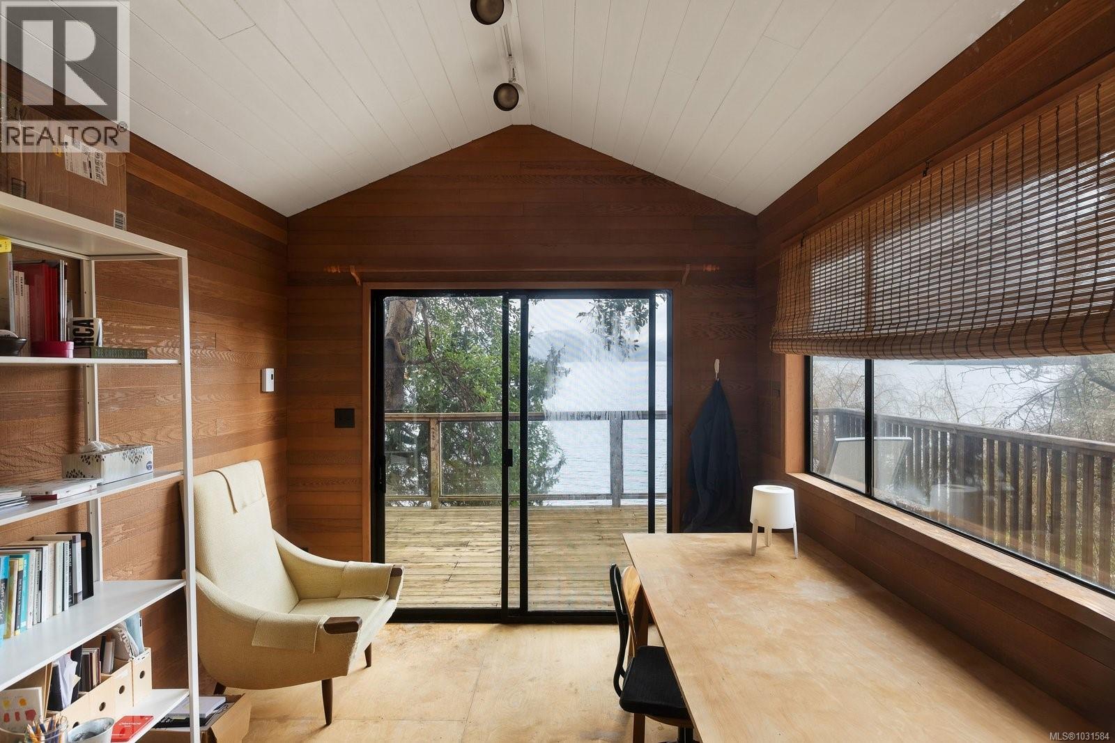 643 Senanus Dr, Central Saanich, British Columbia  V8M 1S6 - Photo 61 - 1031584