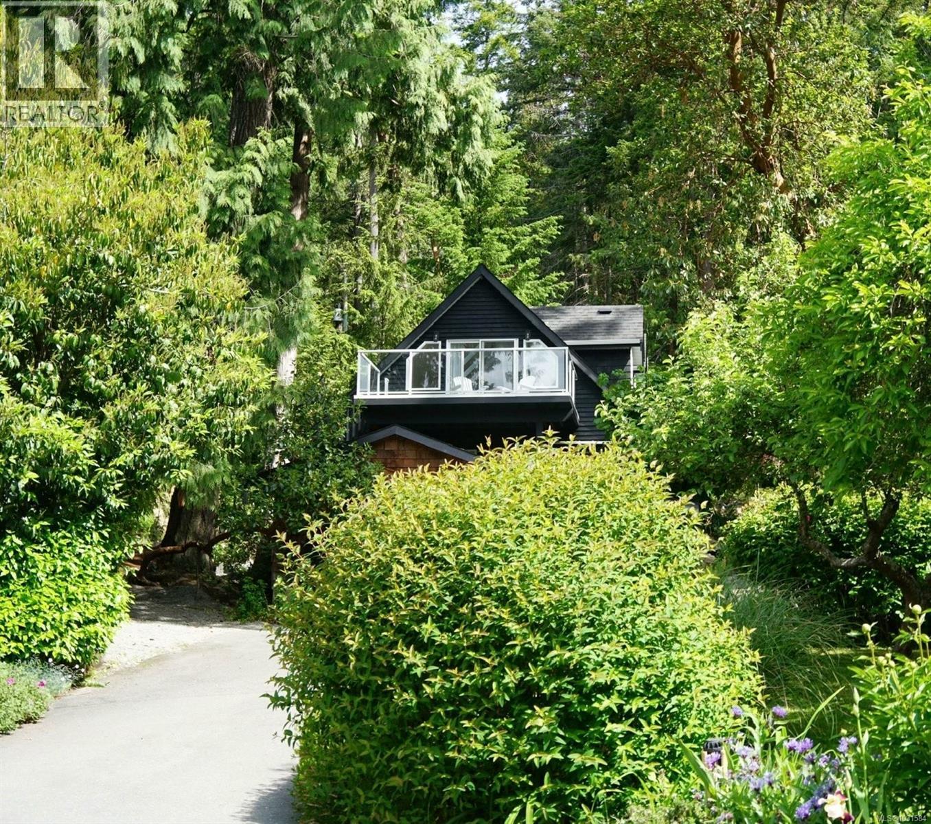 643 Senanus Dr, Central Saanich, British Columbia  V8M 1S6 - Photo 80 - 1031584