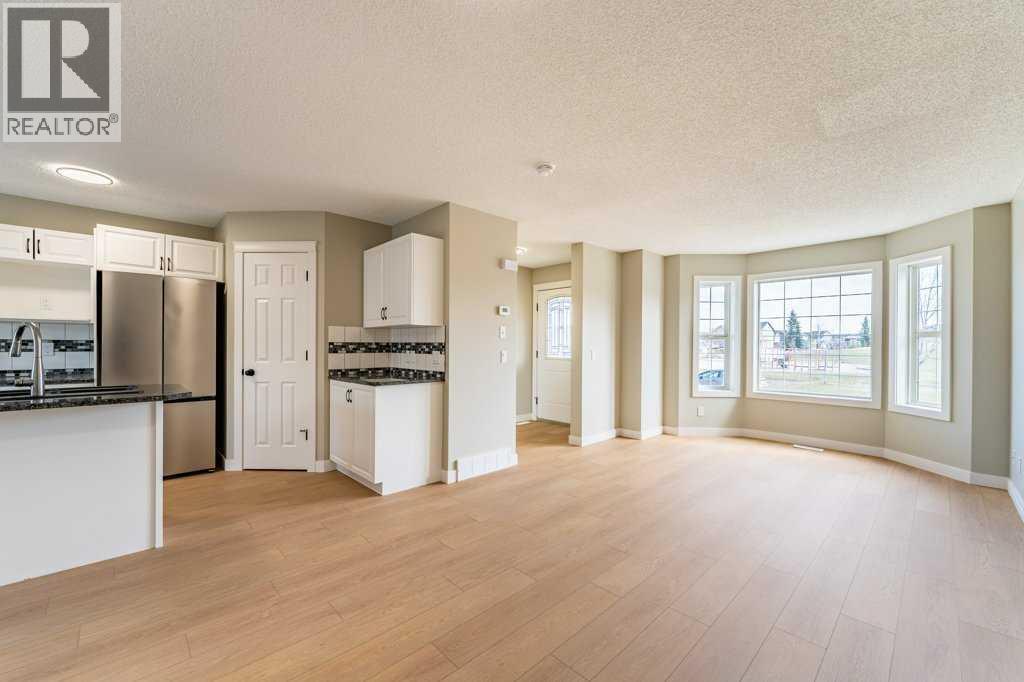11 Saddlemont Close NE, Calgary, Alberta  T3J 4V3 - Photo 7 - A2301373