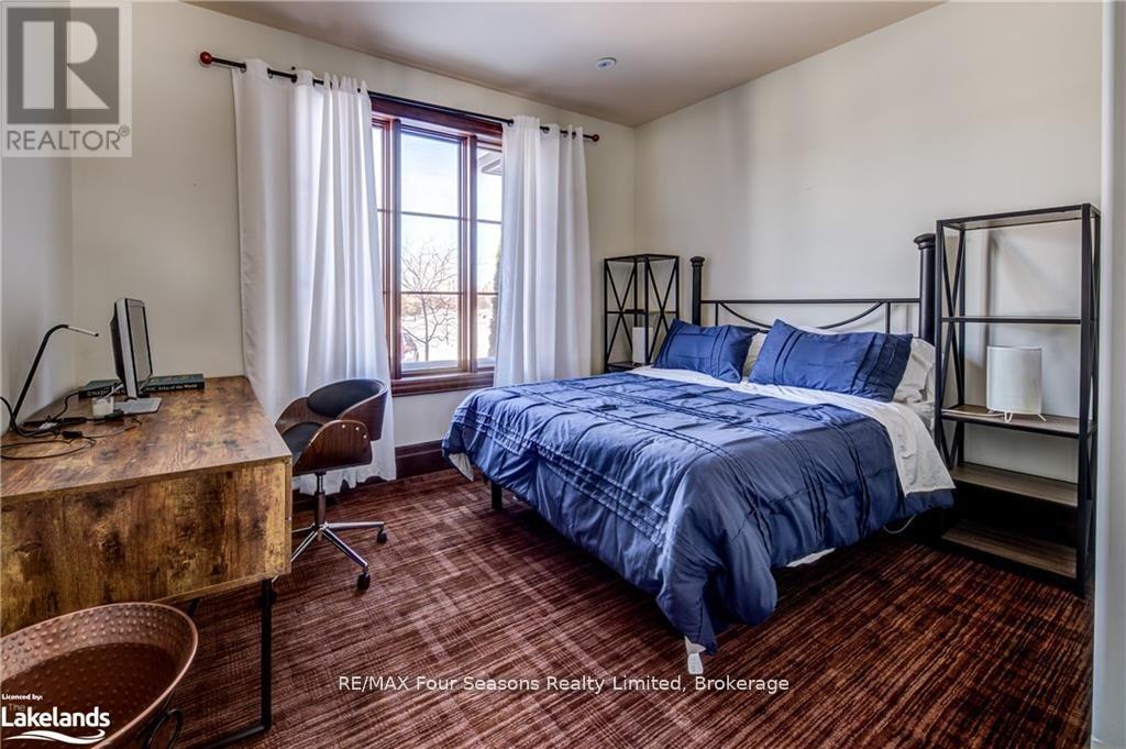 12 Windrose Valley Boulevard, Clearview, Ontario  L9Y 0K2 - Photo 17 - S13041000