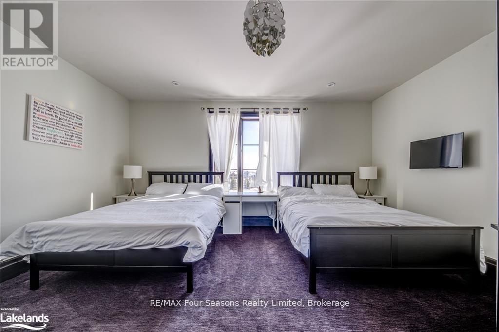 12 Windrose Valley Boulevard, Clearview, Ontario  L9Y 0K2 - Photo 29 - S13041000