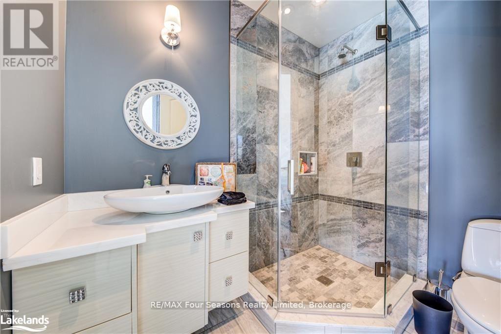 12 Windrose Valley Boulevard, Clearview, Ontario  L9Y 0K2 - Photo 33 - S13041000