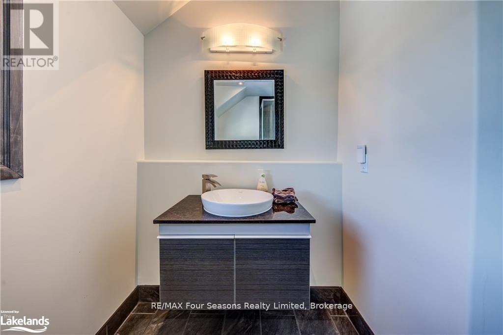 12 Windrose Valley Boulevard, Clearview, Ontario  L9Y 0K2 - Photo 35 - S13041000