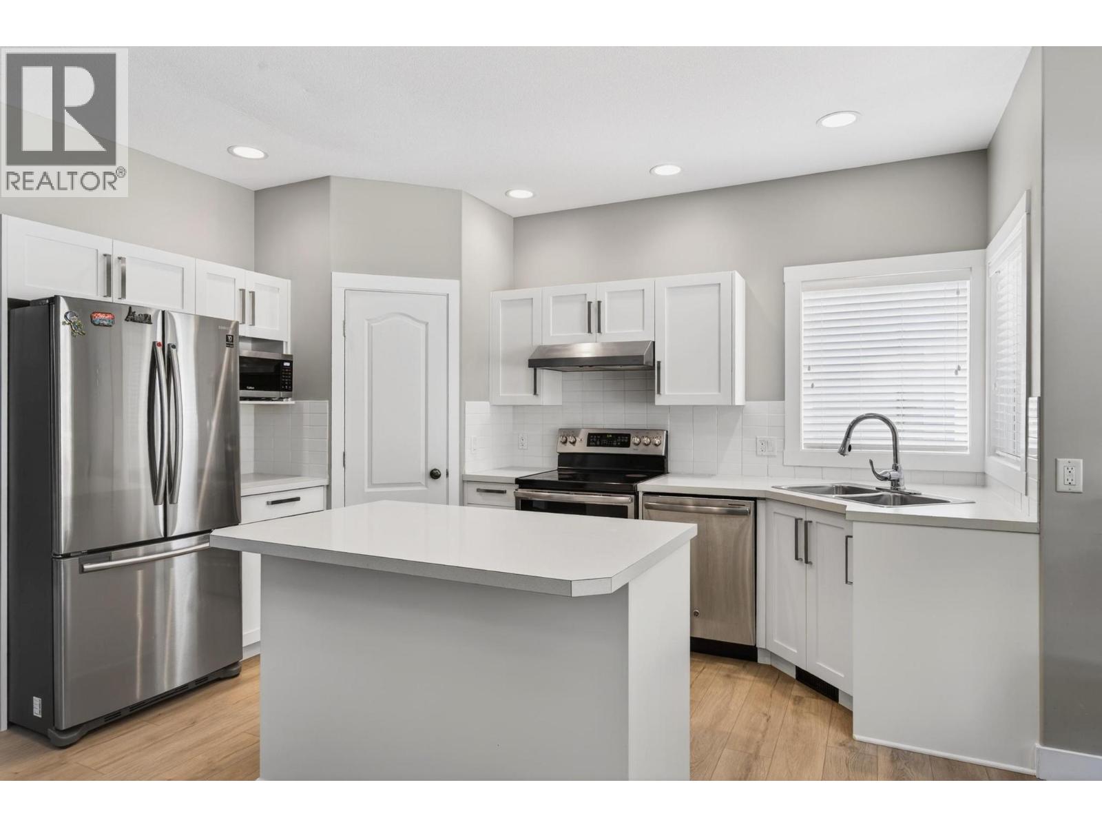 1322 Rose Abby Drive, West Kelowna, British Columbia  V1Z 3Y8 - Photo 2 - 10384389